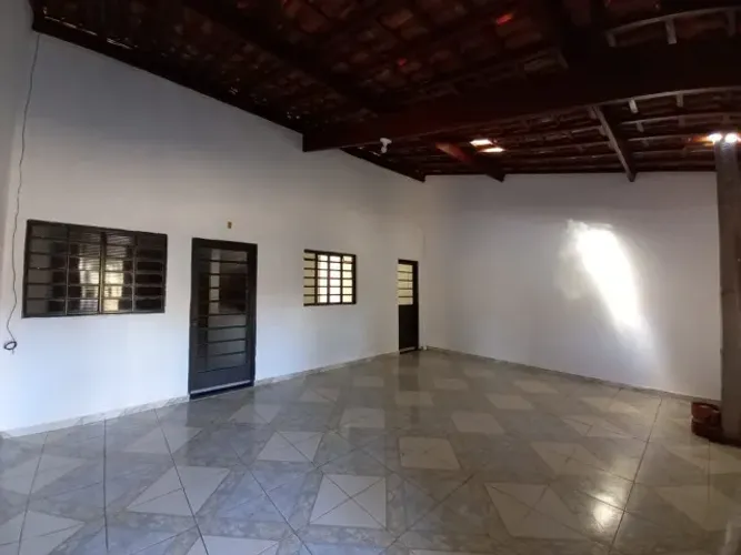 Casa em Pirassununga/SP - Pq Clayton Mallaman - 2 dormitórios