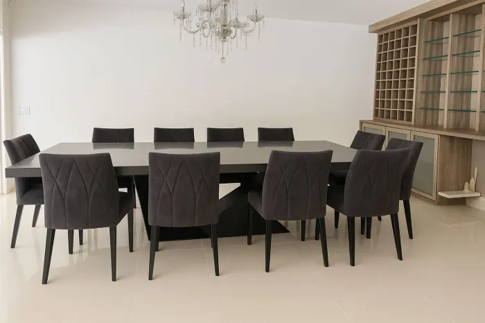 Mesa de Jantar 10 Lugares + Lustre de Cristal - Alto Padrão - R$ 28.980