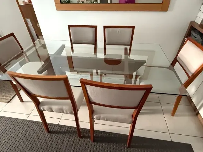 Conjunto mesa de jantar com 6 cadeiras Tok&Stok