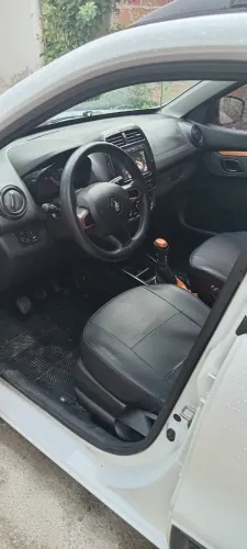 Renault Kwid Outsider 1.0 Flex 12V 5P Mec. 2020