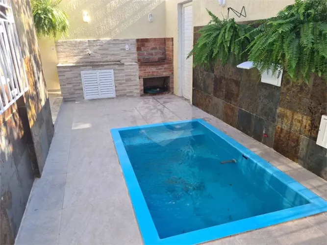 Excelente casa em Jacarepagua ( Freguesia ) Casa em condomínio fechado