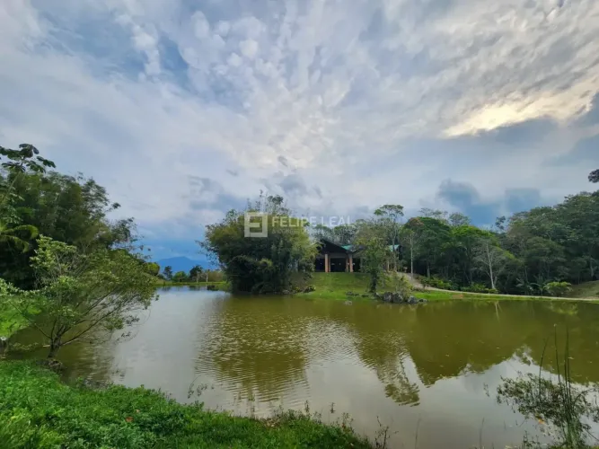 Terreno em Condominio em Varginha - Santo Amaro da Imperatriz, SC
