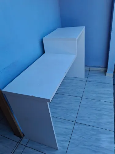 Vendo Escrivaninha em perfeito estado!