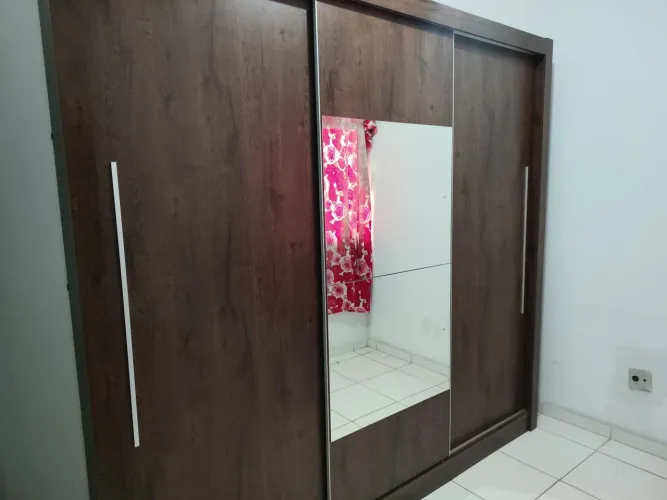 Guarda roupa casal