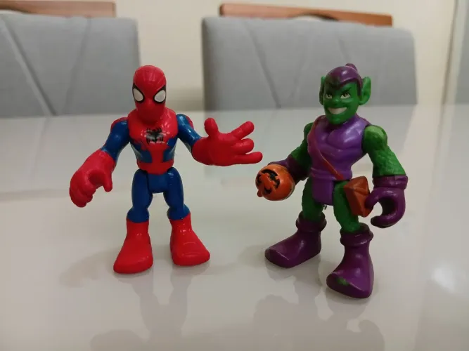 Playskool Heroes Marvel Super Hero Hasbro -  Homem-Aranha e do Duende Verde - Imaginext 