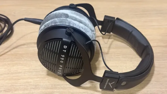 Fones De Ouvido Beyerdynamic Dt 990 Pro X