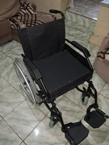 Cadeira de Rodas