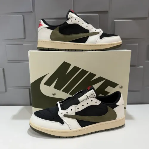 Travis Scott x Air Jordan 1 Low Olive 44