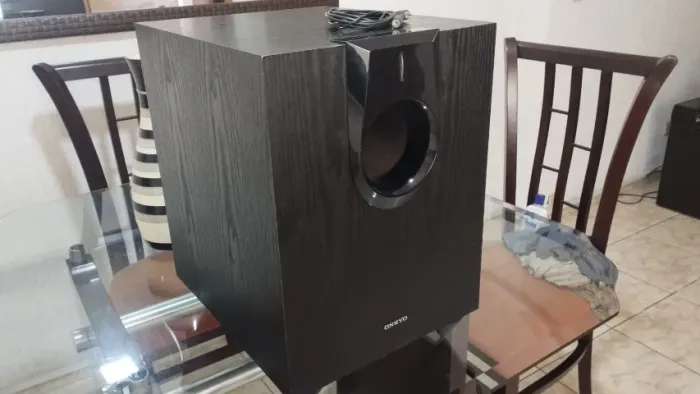 SUBWOOFER ATIVO ONKYO SKW-580 10¨ Potência dinânica 230 Watts