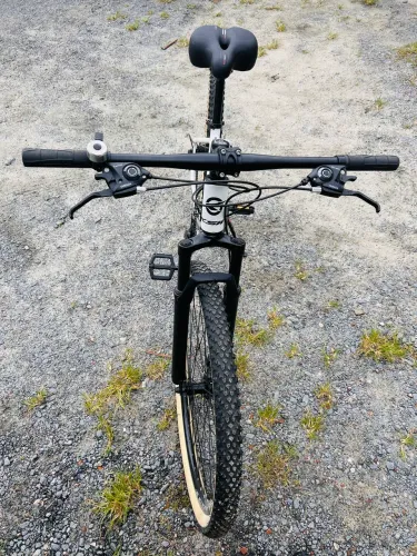 Bicicleta KSW Aro 29 Alumínio Câmbio Shimano 21 marchas