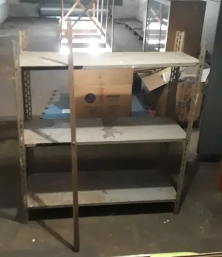Prateleira de Aço 1,24M X 1,10M c/3 Gavetas 40CM Reforçadas e com Hastes de Sustentação
