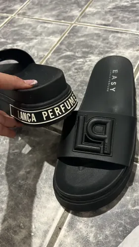 Vendo plataforma lança perfume, original