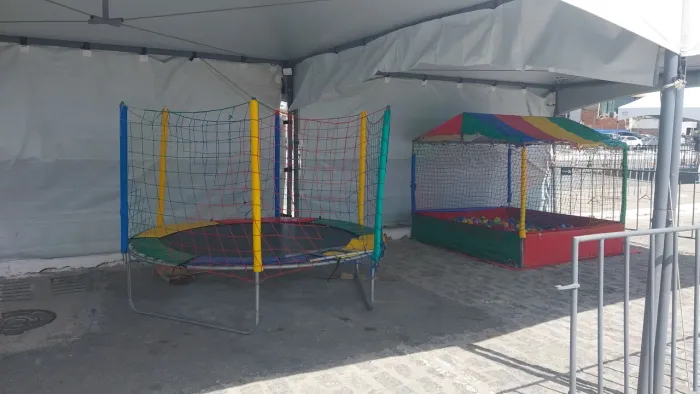 Alugamos materiais para festas