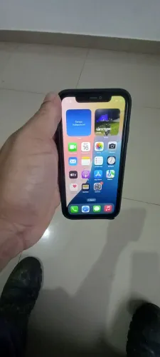 Iphone 11 64gb, face id off, chip ok, saúde 80% e todo resto ok, aceito ofertas