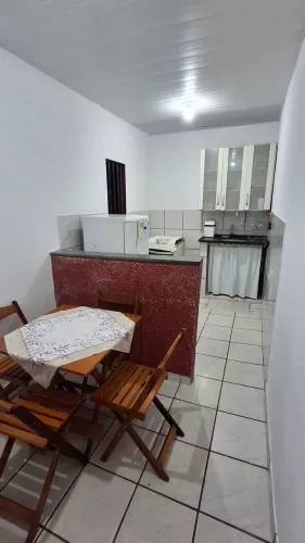 Casa tipo Kitinete na qdra da Praia de Tucuns, Búzios!