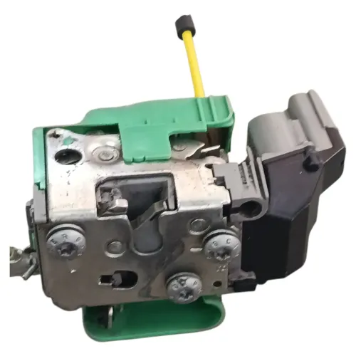 Fechadura Porta Esquerda Fiat Fiorino Uno 2p 2017 2021