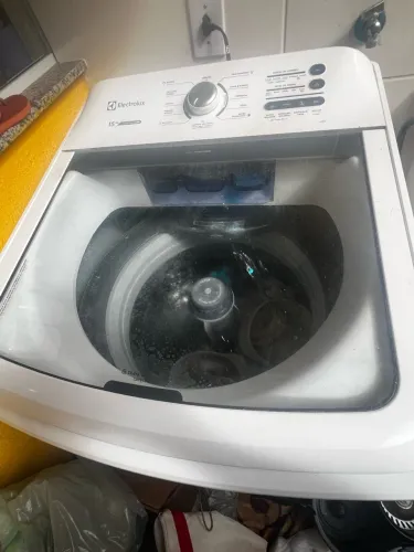 Máquina de Lavar 15 kg Eletrolux 