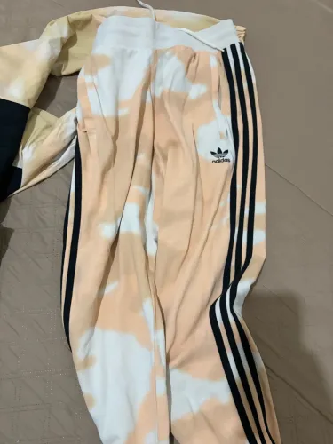 Agasalho adidas