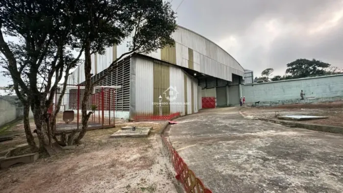 Vendo Galpão Industrial