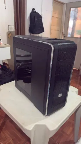 CPU Intel I5-4440 - 8GB RAM - GTX 970 4GB - SSD 224GB - Windows 10