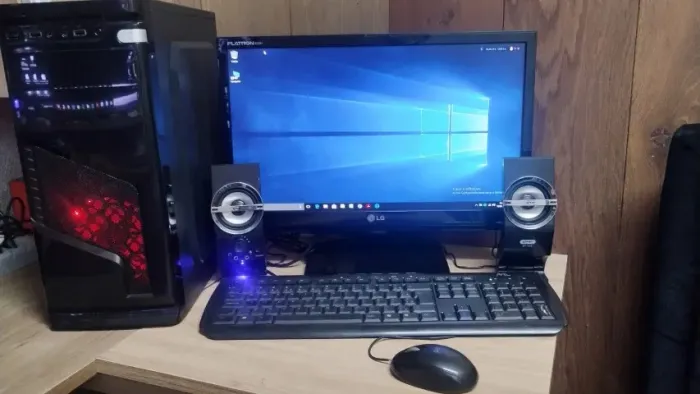 Computador Intel i5, 8 Gb, HD 500 Gb