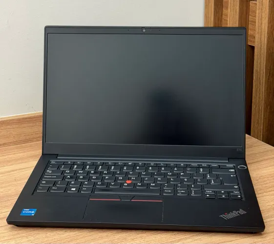 Notebook Lenovo ThinkPad E14 - i5 11ª Ger - 16GB Memória