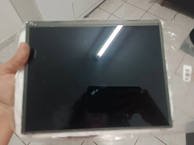 LCD iPad 2 usado funcionando perfeitamente