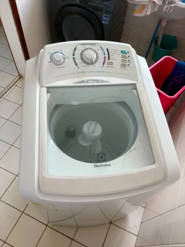 MÁQUINA DE LAVAR ELECTROLUX 10KG USADA