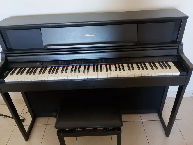 Piano Digital Rolland LX 705