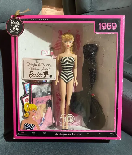 Barbie 50 Anos The Original Teenage Fashion Model