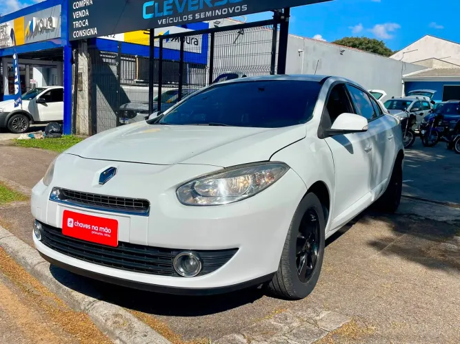 Renault Fluence Sed. Dynamique 2.0 16V Flex Aut. 2013