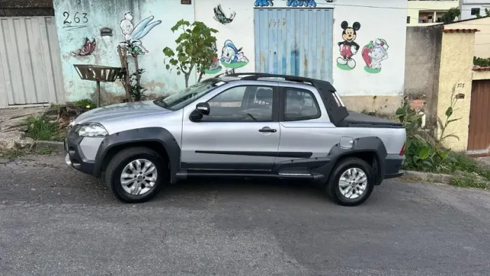Fiat Strada Adventure1.8/ 1.8 Locker Flex CD 2013