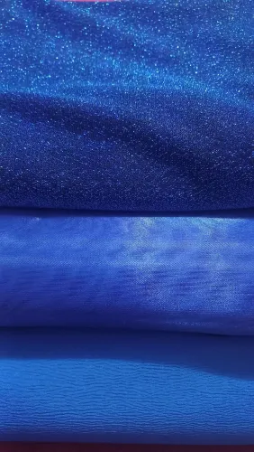 Vendo tecidos, kit completo para fazer vestido de debutante ou outros 