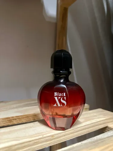 Black Xs for her original