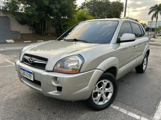 Hyundai Tucson 2.0 16V Flex Aut. 2014