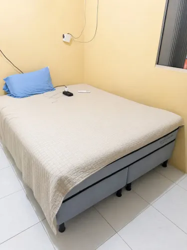 CAMA QUEEN PROBEL COM COLCHÃO TOP 