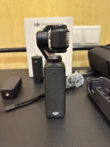 DJI Osmo Pocket 3 Creator Combo + Cartão 256GB grátis