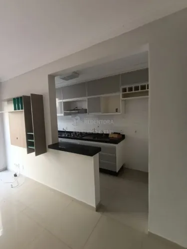 Apartamento Padrão Térreo para Locação com 02 Dormitórios no bairro Residencial Ana Célia