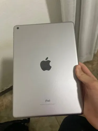 iPad 5° Geração 128 GB