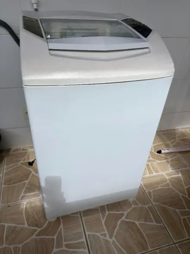 Máquina de lavar Brastemp 8 kg funciona perfeitamente. 550,00 