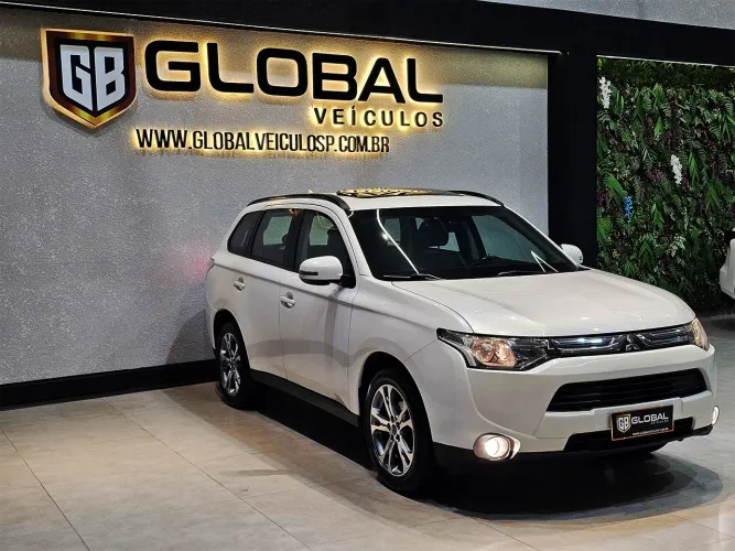 Mitsubishi Outlander 2.0 16V 160cv Aut. 2015