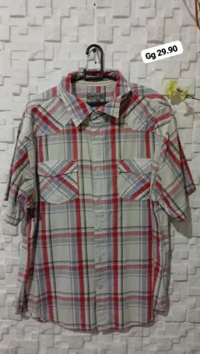 Camisas xadrez masculina. Várias cores, tamanhos, seminovas