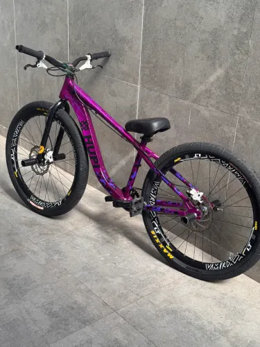 Bicicleta Hupi roxa 2025