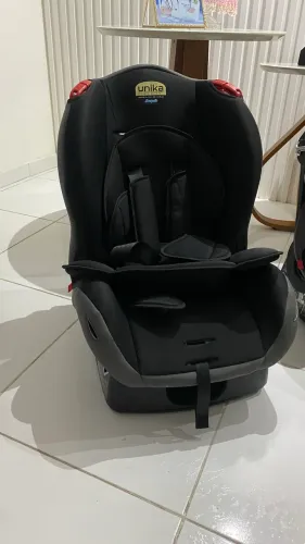Cadeirinha de carro infantil seminova - Burigotto