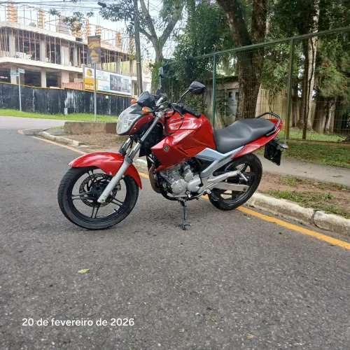 Fazer 250 2012 aceito trocas passo no cartão até 24x