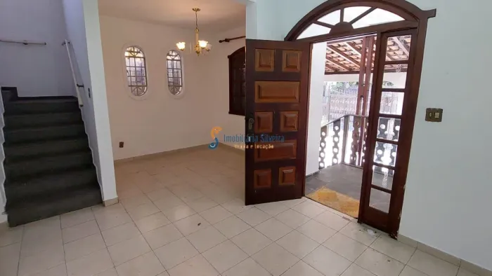 Casa para venda próximo Colégio Magnum , Faculdade Universo, Bairro Nova Floresta, acesso 
