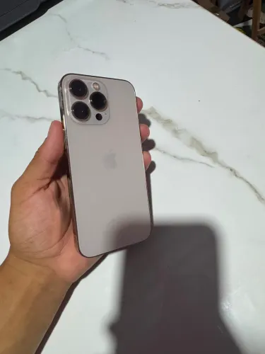 IPHONE 13 PRO GOLD!! NEGÓCIO VALOR