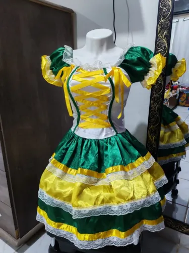 Vestido Festa Junina Infantil Copa do Mundo Verde e Amarelo