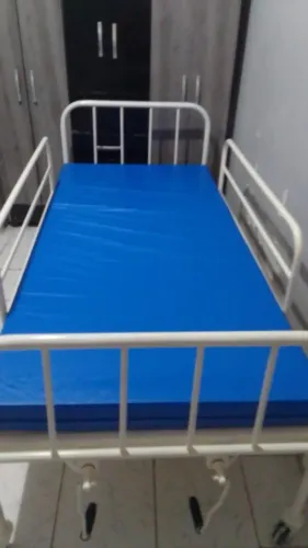 Cama Hospitalar Manual Com Colchão - Super Nova