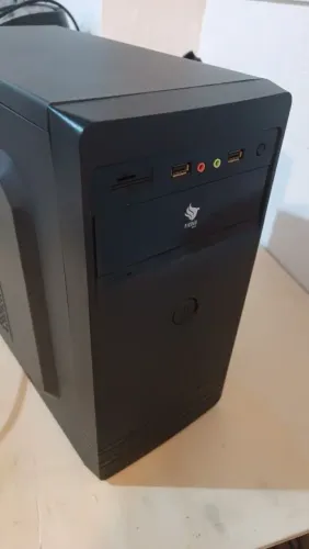 Gabinete gamer Pichau seminovo